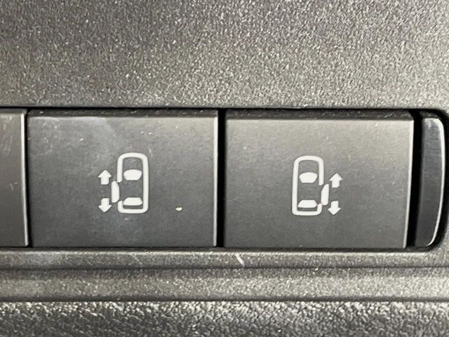 セレナ1.4 e-POWER ハイウェイスターV