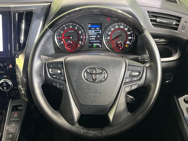 �y�����v�����X�e�A�����O�z�㎿�Ȋv���g�p���邱�ƂŁA��ɂ����������݂ƂĂ��^�]���₷���n���h���ł���