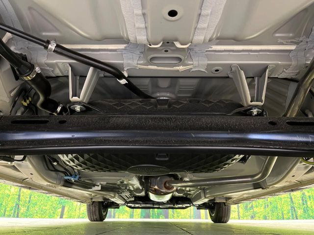 下回りがきれいなうちに、防錆加工の施工がオススメ。降雪地域はもちろん、沿岸部にお住いの方や、趣味でマリン・ウィンタースポーツをされる方にご好評いただいております。