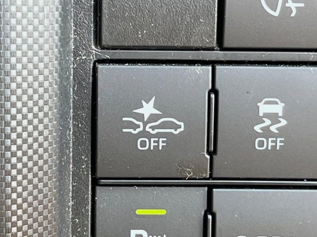 �y�v���N���b�V���Z�[�t�e�B�z�O���̎ԗ��������m���A�Փ˂������Ȏ��͌x��Œ��ӂ𑣂��A�u���[�L�𓥂ޗ͂��T�|�[�g�B�u���[�L�𓥂߂Ȃ������ꍇ�͏Փ˔�Q�y���u���[�L���쓮�A�Փˉ�����T�|�[�g���܂��B