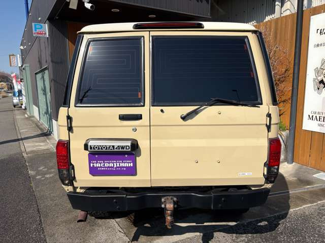 �X���[�N�t�B�����{�H�ς݁�