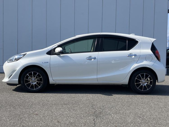 アクア1.5 S スタイルブラック