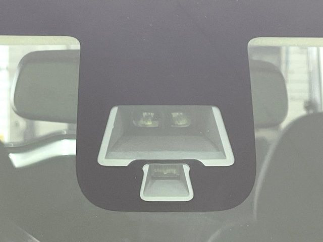 �y�O�He-Assist�z���s���ɑO���̎ԗ�����F�����A�Փ˂������Ȏ��͌x��ƃu���[�L�ŏՓˉ���Ɣ�Q�y�����A�V�X�g�B�����S�Ƀh���C�u�����y���݂��������܂��B