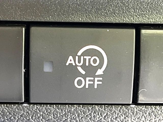 �y�A�C�h�����O�X�g�b�v�z�ԐM����a�؂Œ�Ԃ����ۂɃG���W�����~���A���ʂȔR���̏����}���܂��B�R��������ی�ɂȂ���@�\��G���W���̓u���[�L�𗣂��΍Ďn�����܂��B