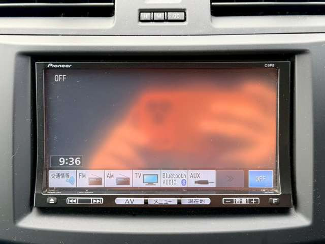 気になるお車がありましたら右の電話番号から直接お店にお問い合わせください。支払方法から車両情報、状態までなんでもご説明させて頂きます。スタッフ一同ご連絡お待ちしております。