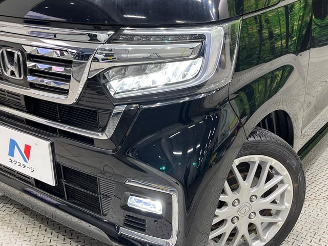 �yLED�w�b�h���C�g�z���V����ԑ��s�����ǍD�Ȏ��E���m�ۂ����S���ĉ^�]�ł��鍂�P�xLED�w�b�h���C�g�𑕔�!�_�����x�������A����d�͂��}�����Ă��܂��B