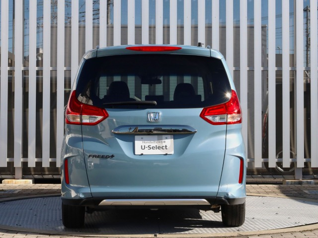 フリード+1.5 クロスター ホンダセンシング