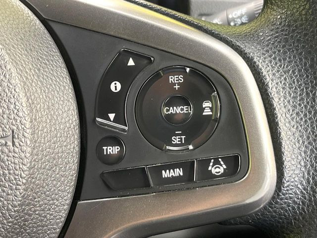 �y�A�_�v�e�B�u�N���[�Y�R���g���[���z�������H�ł̒��������s���y��!!�����ő��x��ۂN���[�Y�R���g���[�����A�Փˌy���V�X�e���ƘA�g���A�O���̎ԗ������m���ĎԊԂ�ۂ悤�ɑ��x���߂��Ă���܂�!!