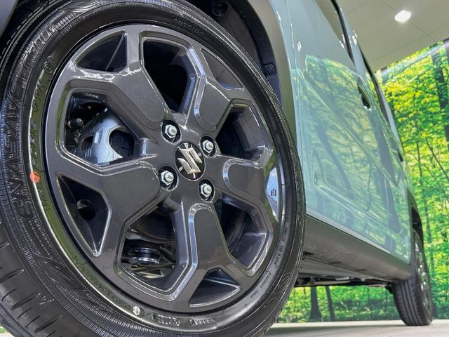 �y����15�C���`�A���~�z�C�[���z�O�ςɃ}�b�`���������A���~�z�C�[���𑕒����Ă���܂��B�e��ЊO�A���~�z�C�[����A�X�^�b�h���X�^�C�����戵�����Ă���܂��B���񂲑��k����������