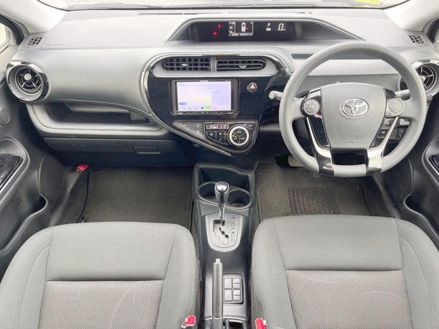 アクア1.5 S スタイルブラック