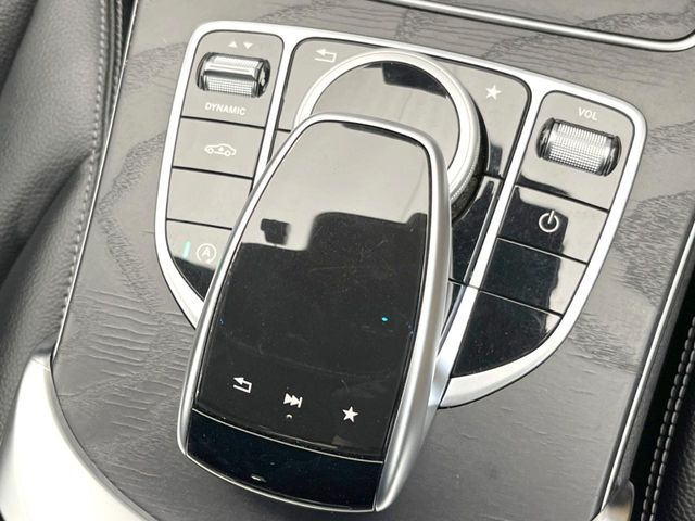 ���R���g���[���[����̃i�r����ŁA�i�r�Ɏ��L�΂��đ��삷��K�v���Ȃ��A�h���C�u�ɏW�����Ă��������܂���