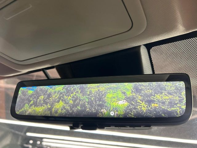 �y�f�W�^���C���i�[�~���[�z��Ȃ̑傫�ȉו��⓯��҂Ō�����m�F���Â炢���ł����S!�J�������B�e�����ԗ�����̉f�������[���~���[���ɕ\���B�N���A�Ȏ��E�ŏ󋵂̊m�F���\�ł�!