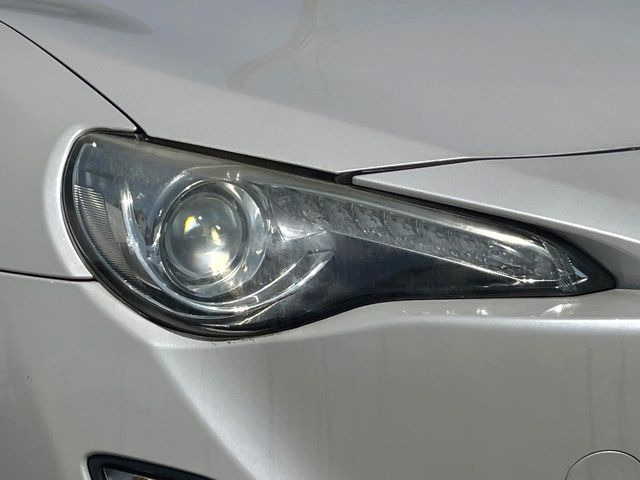 �w�b�h���C�g��e�[�������v&�A���~�z�C�[�����̊e��R�[�e�B���O���I�X�X�����Ă���܂��B�����Y�����̉��΂݂≘���}���A���ꂢ�ȏ�Ԃ������e�i���X���X�ŕۂĂ܂���