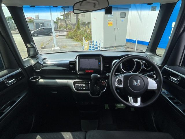 N-BOXカスタムG Lパッケージ