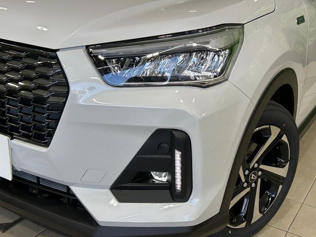 �yLED�w�b�h���C�g�z���V����ԑ��s�����ǍD�Ȏ��E���m�ۂ����S���ĉ^�]�ł��鍂�P�xLED�w�b�h���C�g�𑕔�!�_�����x�������A����d�͂��}�����Ă��܂��B