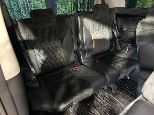 3��ڃV�[�g�͂�������ԗǍD����l�ł��������ƍ����Ē����܂��̂ŁA��l���ł̂��o���������N���N�ł��􂲉Ƒ��ŁA�C�̒m�ꂽ���ԂŁA�h���C�u�ɍs���̂��y���݂ł��ˁ�