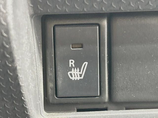 �y�V�[�g�q�[�^�[�z�������ɏd�󂷂�V�[�g�q�[�^�[!�G�A�R����葁�����܂��Ă����̂Ŋ�����̐l�����S�ł��ˁ�G�A�R���̉����͊������邩����A�Ƃ������ɂ����������߂ł��B