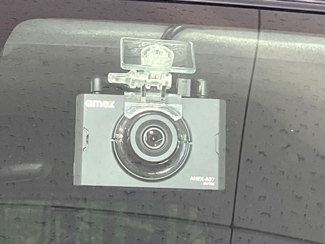 �y�h���C�u���R�[�_�[�z�h���C�u���R�[�_�[����!���s���͂������A������^�]�⎖�̂ɑ��������ہA�f���ŋL�^���A����̃��X�N�ɔ����܂��B���L�^�pSD�J�[�h�͂��q�l�����g�ł��������������K�v������܂��B