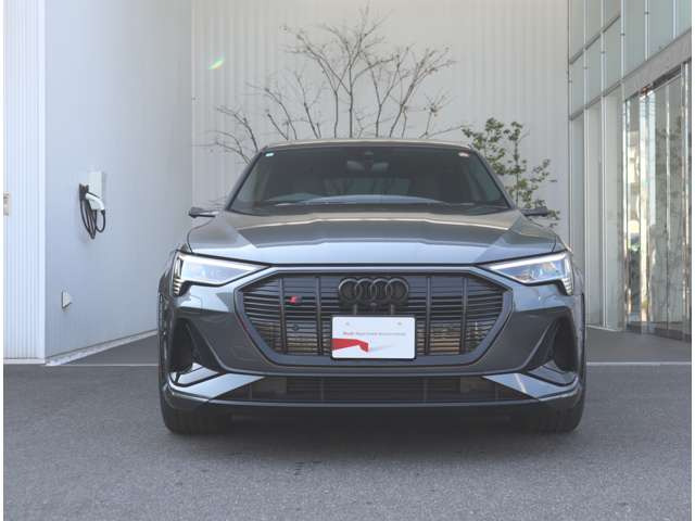 e-tron Sスポーツバック4WD