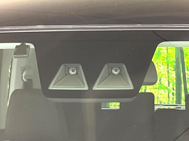 �y�X�}�[�g�A�V�X�g�z���s���ɑO���̎ԗ�����F�����A�Փ˂������Ȏ��͌x��ƃu���[�L�ŏՓˉ���Ɣ�Q�y�����A�V�X�g�B�����S�Ƀh���C�u�����y���݂��������܂��B