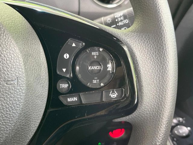 �y�A�_�v�e�B�u�N���[�Y�R���g���[���z�������H�ł̒��������s���y��!!�����ő��x��ۂN���[�Y�R���g���[�����A�Փˌy���V�X�e���ƘA�g���A�O���̎ԗ������m���ĎԊԂ�ۂ悤�ɑ��x���߂��Ă���܂�!!