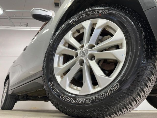 �y����17�C���`�A���~�z�C�[���z�O�ςɃ}�b�`���������A���~�z�C�[���𑕒����Ă���܂��B�e��ЊO�A���~�z�C�[����A�X�^�b�h���X�^�C�����戵�����Ă���܂��B���񂲑��k����������