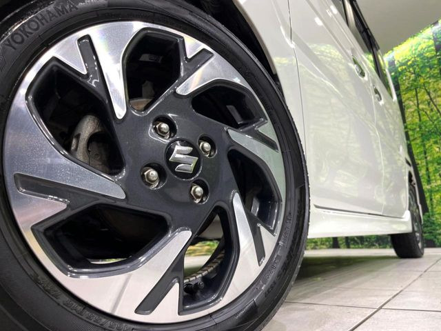 【純正15インチアルミホイール】外観にマッチした純正アルミホイールを装着しております。各種社外アルミホイールや、スタッドレスタイヤも取扱いしております。是非ご相談ください♪