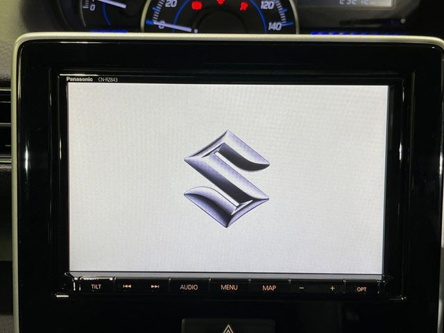 �y���ʃi�r�z�l�C�̑�^����8�C���`�i�r�𑕔��B���݊��̂�����ʂ̓C���p�N�g��!�i�r���p���̃}�b�v�\���͌��₷���A�e���r��DVD�͗Տꊴ���A�b�v!�����̃h���C�u���O�b�Ɗy�����Ȃ�܂���