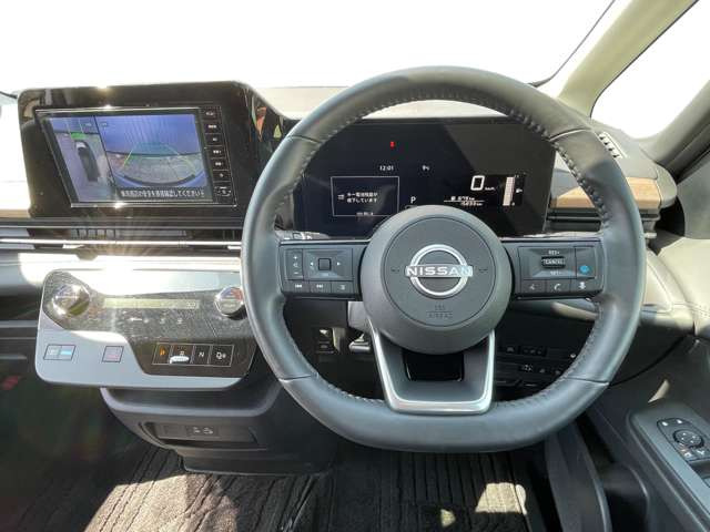 セレナ1.4 e-POWER ハイウェイスターV