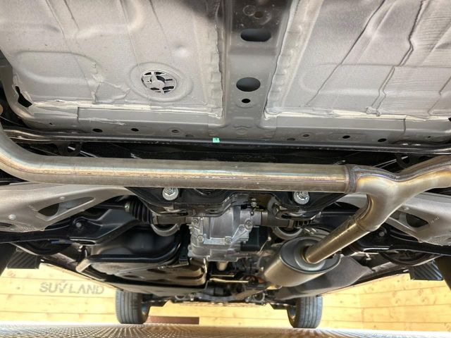 下回りがきれいなうちに、防錆加工の施工がオススメ。降雪地域はもちろん、沿岸部にお住いの方や、趣味でマリン・ウィンタースポーツをされる方にご好評いただいております。