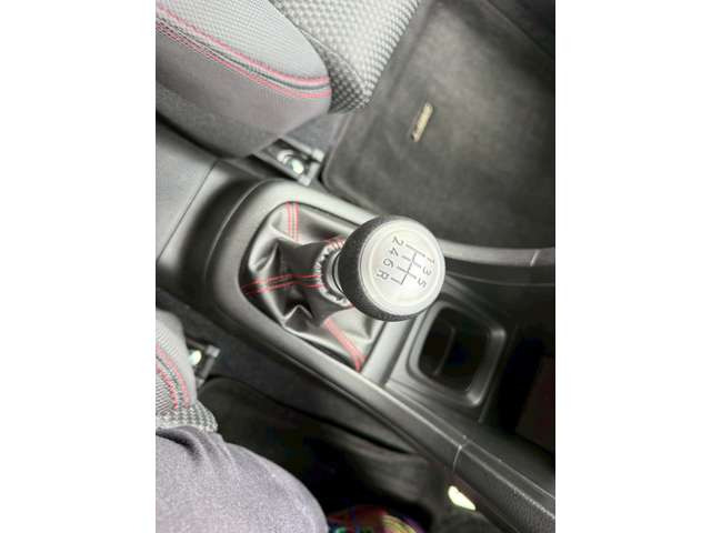 �C�ɂȂ邨�Ԃ�����܂�����E�̓d�b�ԍ����璼�ڂ��X�ɂ��₢���킹���������B�x�����@����ԗ����A��Ԃ܂łȂ�ł������������Ē����܂��B�X�^�b�t�ꓯ���A�����҂����Ă���܂��B