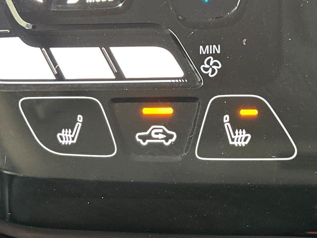 �y�V�[�g�q�[�^�[�z�������ɏd�󂷂�V�[�g�q�[�^�[!�G�A�R����葁�����܂��Ă����̂Ŋ�����̐l�����S�ł��ˁ�G�A�R���̉����͊������邩����A�Ƃ������ɂ����������߂ł��B