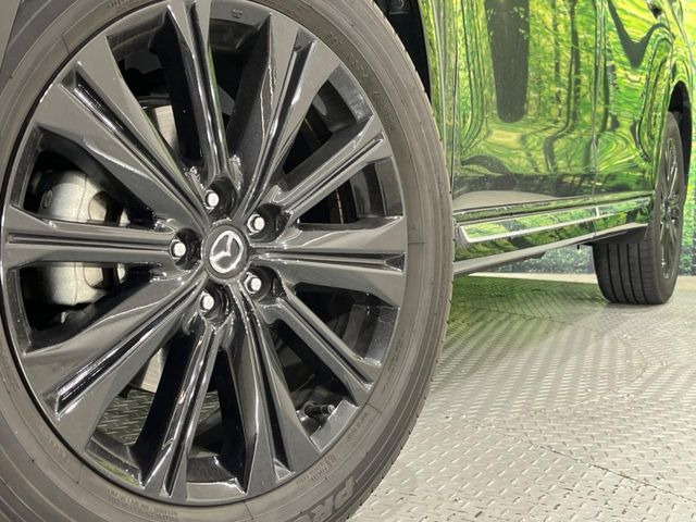 �y�����A���~�z�C�[���z�O�ςɃ}�b�`���������A���~�z�C�[���𑕒����Ă���܂��B�e��ЊO�A���~�z�C�[����A�X�^�b�h���X�^�C�����戵�����Ă���܂��B���񂲑��k����������