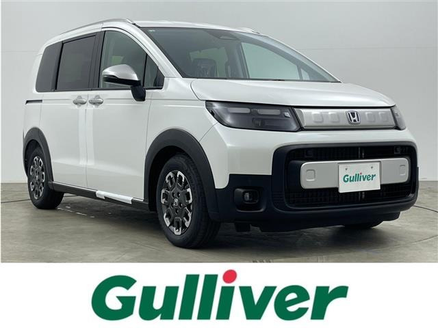 フリード1.5 e:HEV クロスター