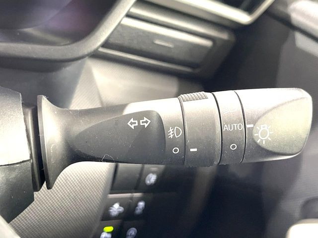 �y�I�[�g���C�g�z����̖��邳�ɉ����Ď����Ńw�b�h���C�g�̓_���E�������ł���@�\�ł�!���C�g�̕t���Y��E�����Y��Ȃǂ������Ȃ�A�J�̓���[���̑��s�����S!�g���l���ʉߎ����֗��ł��ˁ�