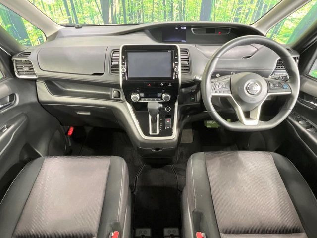 セレナ2.0 ハイウェイスター VセレクションII