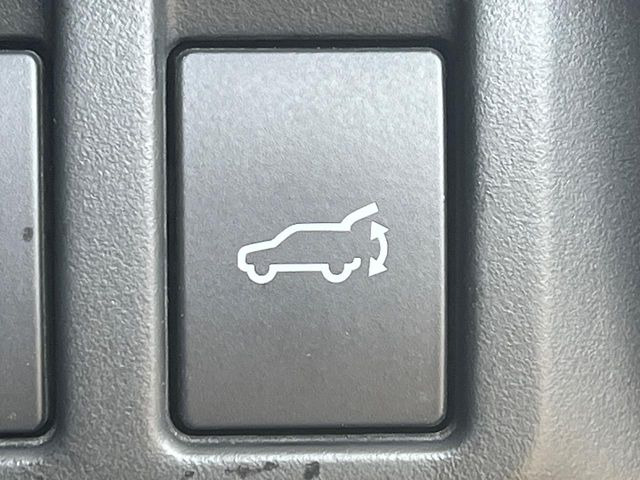 �y�p���[�o�b�N�h�A�z�X�}�[�g�L�[��^�]�Ȃ̃{�^�������������Ń��A�Q�[�g�������ŊJ���܂�!�ו��������Ă��鎞��A�����ʒu�ɂ���o�b�N�h�A��߂�ۂɕ֗��ȋ@�\�ł���