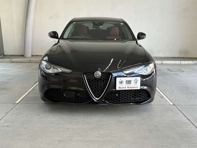 ジュリア2.0 ターボ ヴェローチェ