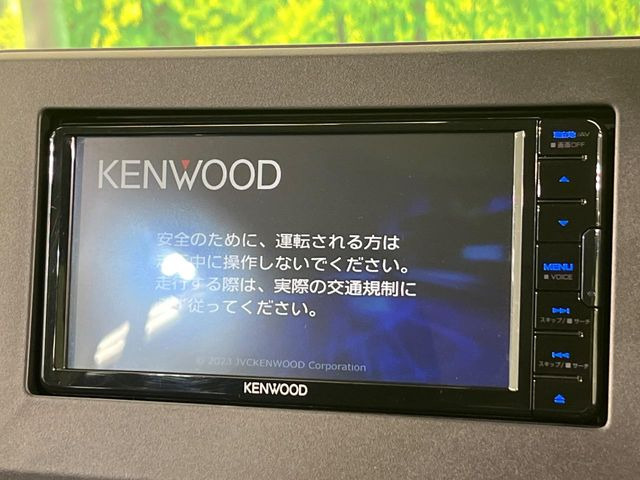 �y�i�r�Q�[�V�����z�ړI�n�܂ł�������ē����Ă����g���₷���i�r�BBluetooth�ڑ�����΂������̃X�}�z��MP3�v���C���[�̉��y���Đ��\!�����̉^�]������Ɋy�����Ȃ�܂�!!