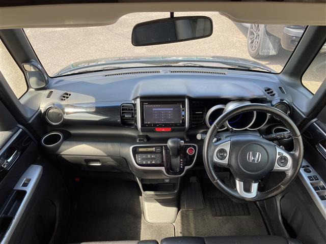 N-BOXカスタムG ターボ Lパッケージ