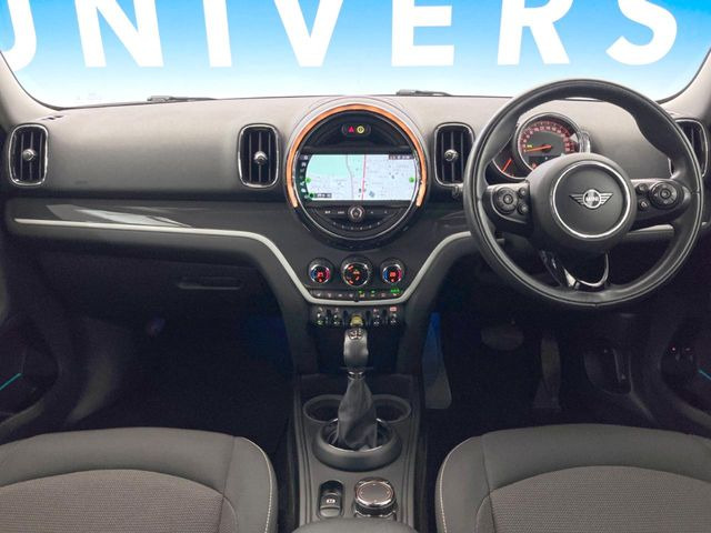 �A���ԃO���[�v���݌ɐ���2,000��!�S���̌n��X���烁�[�J�[�E�Ԏ��킸���Љ�o����̂ŁA���Ȃ��Ƀs�b�^���̂��Ԃ�������͂��ł���܂��͂��₢���킹��������