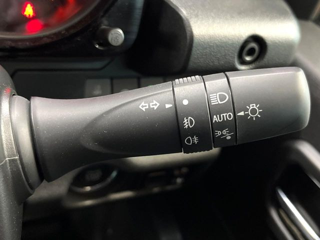 �y�I�[�g���C�g�z����̖��邳�ɉ����Ď����Ńw�b�h���C�g�̓_���E�������ł���@�\�ł�!���C�g�̕t���Y��E�����Y��Ȃǂ������Ȃ�A�J�̓���[���̑��s�����S!�g���l���ʉߎ����֗��ł��ˁ�