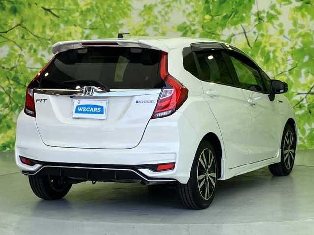 フィットハイブリッド