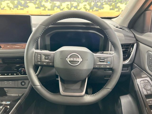 �y�����v�����X�e�A�����O�z�㎿�Ȋv���g�p���邱�ƂŁA��ɂ����������݂ƂĂ��^�]���₷���n���h���ł���