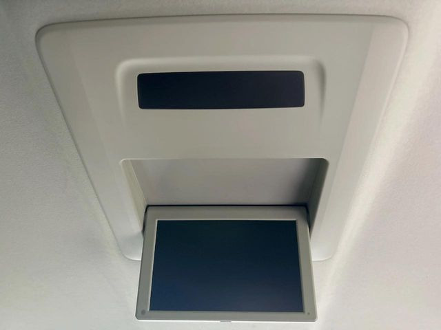 ヴェルファイア2.4 Z ゴールデンアイズII