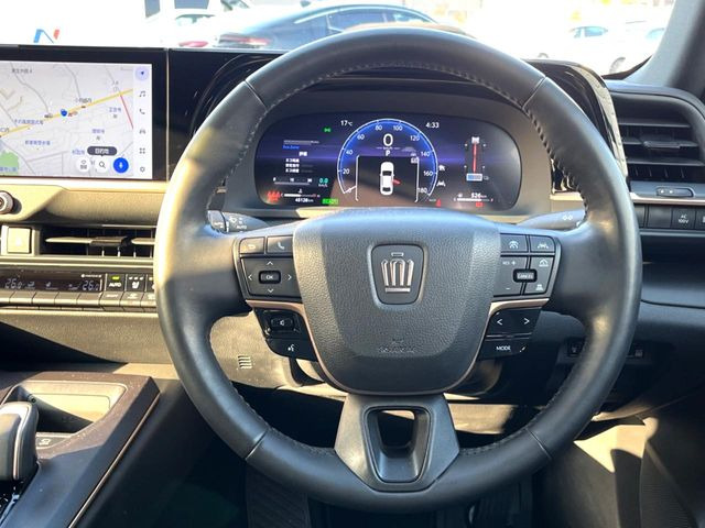 �y�����v�����X�e�A�����O�z�㎿�Ȋv���g�p���邱�ƂŁA��ɂ����������݂ƂĂ��^�]���₷���n���h���ł���