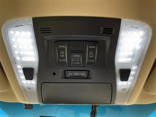 アルファードハイブリッド 2.5 X E-Four 4WD