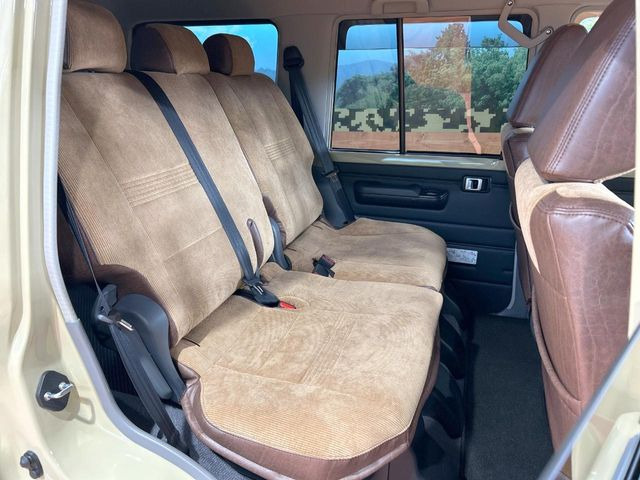 �L�X�Ƃ���2��ڃV�[�g�͋��Z���������A���S�n�����K!�F�B��Ƒ��Ƃ̂��o�����ɂ҂�����ł��B�x�r�[�V�[�g��`���C���h�V�[�g�g�p�������K�ɂ��߂�������������\���ȋ�Ԃ��m�ۂ��Ă��܂��B