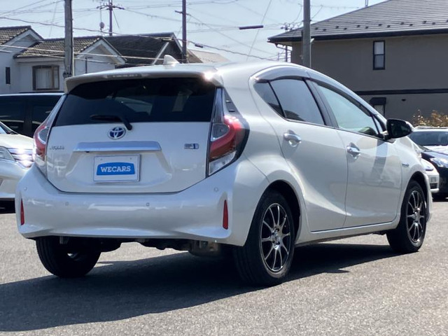 アクア1.5 S スタイルブラック