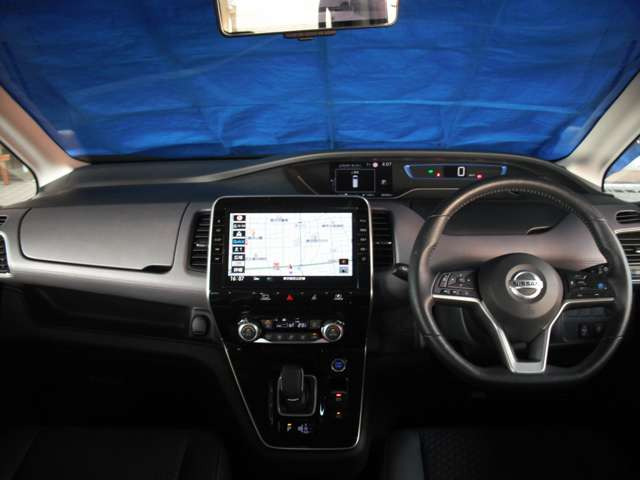 セレナ1.2 e-POWER ハイウェイスターV